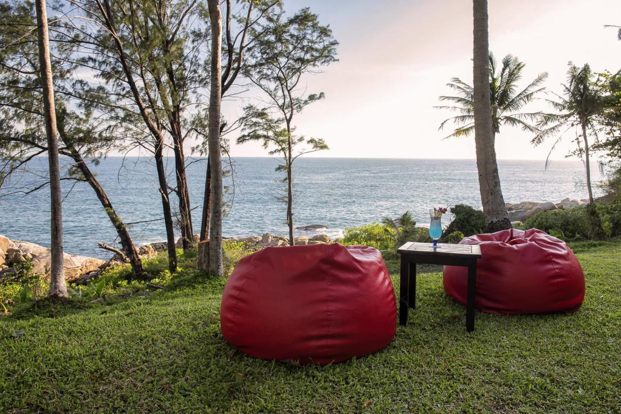 Centara Villas Phuket Karon Exterior foto